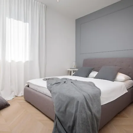 Apartamento Are Looking For A Magnificent Primošten